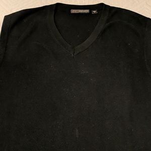 Used Men's V-Neck Greg Norman Black Vest